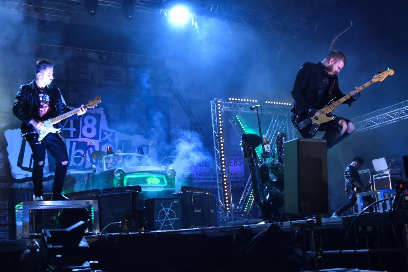 Přeštěnice si připravily program pro velké i malé. Cirk La Putyka dovezla akrobaty a Rybičky 48 a Traktor ohně