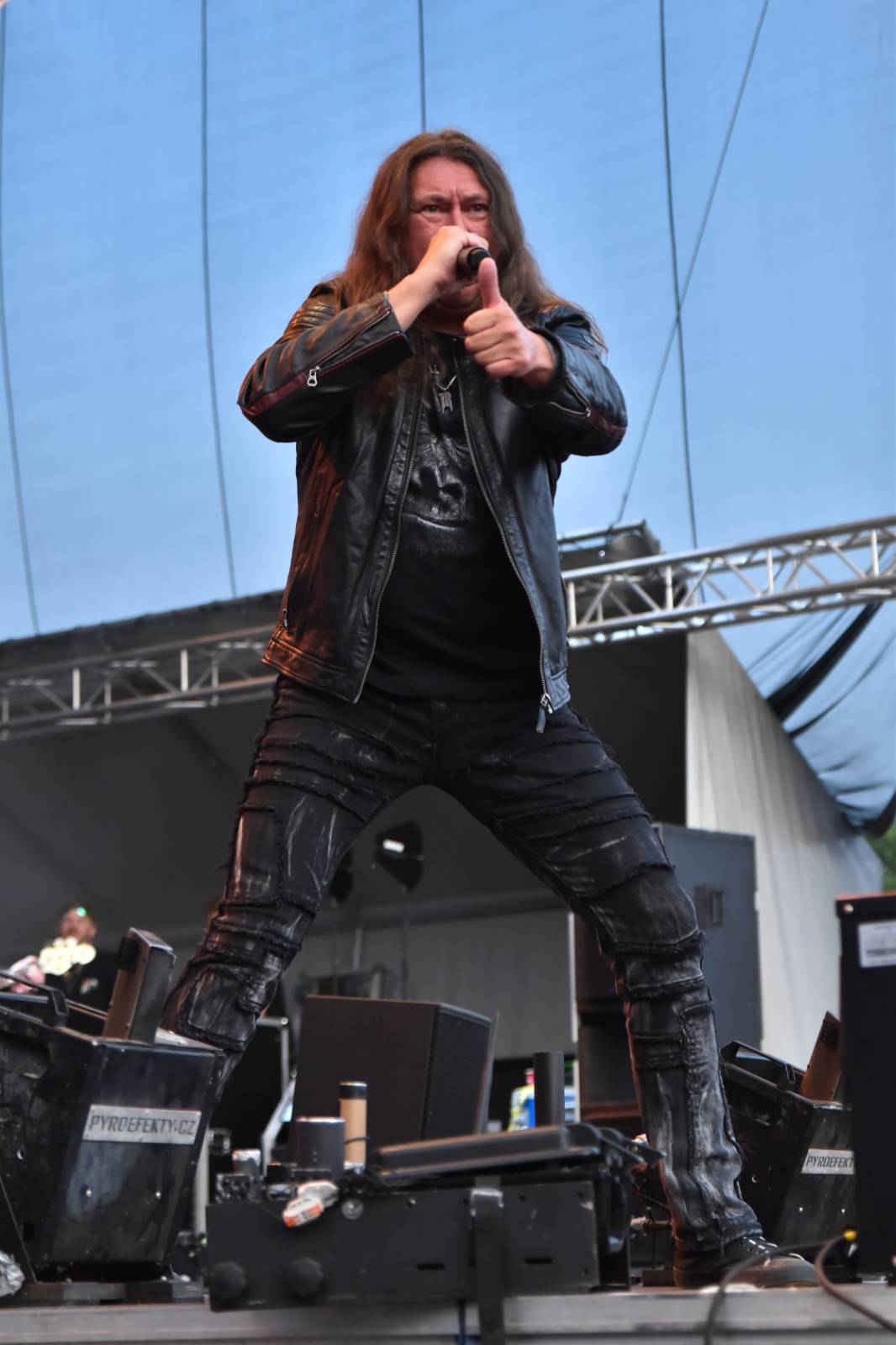 Přeštěnice si připravily program pro velké i malé. Cirk La Putyka dovezla akrobaty a Rybičky 48 a Traktor ohně