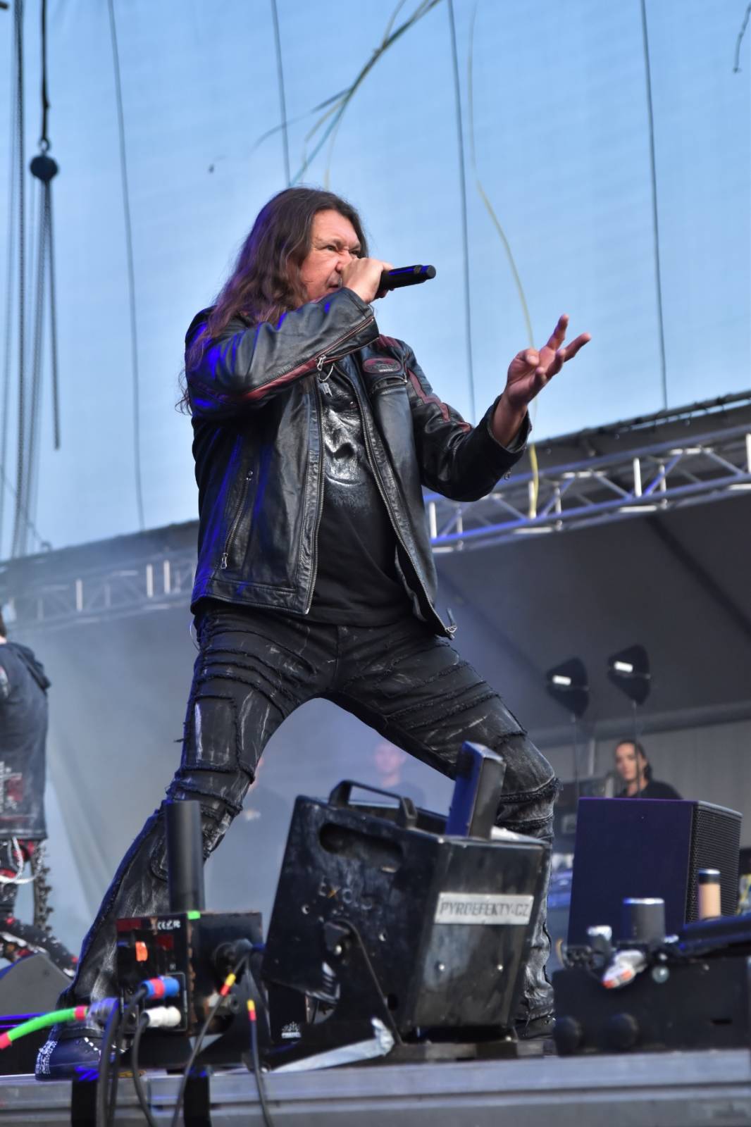 Přeštěnice si připravily program pro velké i malé. Cirk La Putyka dovezla akrobaty a Rybičky 48 a Traktor ohně