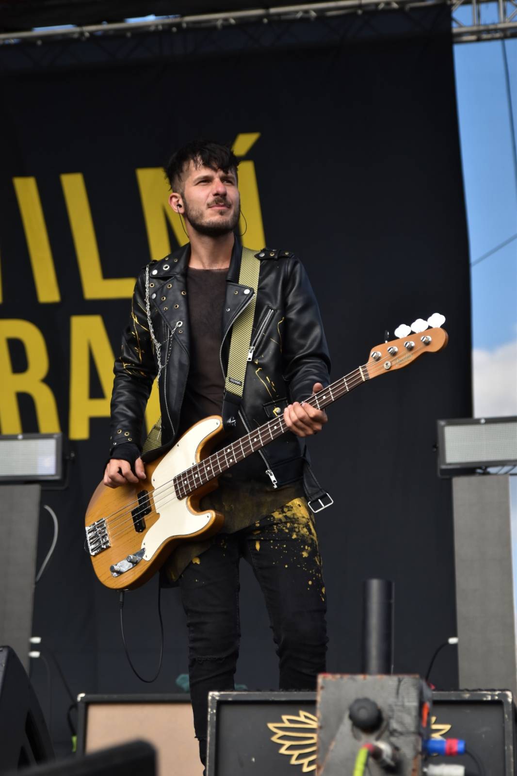 Přeštěnice si připravily program pro velké i malé. Cirk La Putyka dovezla akrobaty a Rybičky 48 a Traktor ohně