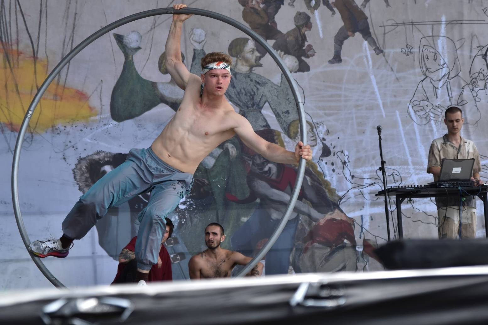 Přeštěnice si připravily program pro velké i malé. Cirk La Putyka dovezla akrobaty a Rybičky 48 a Traktor ohně