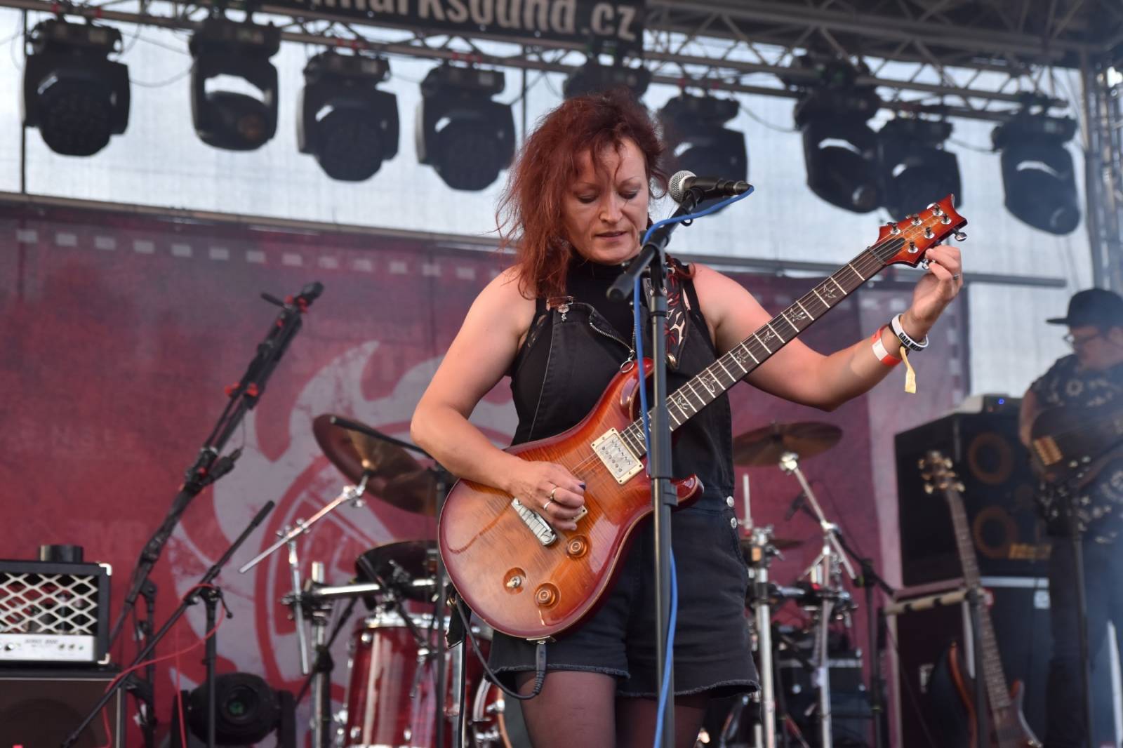 Přeštěnice si připravily program pro velké i malé. Cirk La Putyka dovezla akrobaty a Rybičky 48 a Traktor ohně