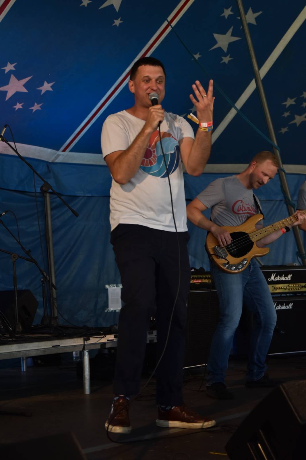 Přeštěnice si připravily program pro velké i malé. Cirk La Putyka dovezla akrobaty a Rybičky 48 a Traktor ohně