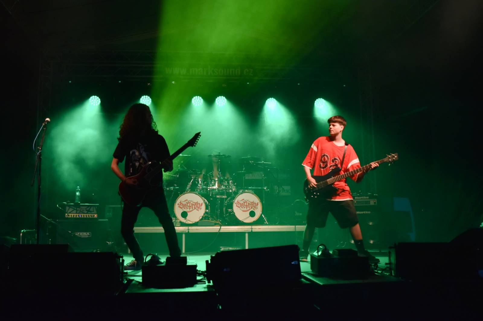 Přeštěnice si připravily program pro velké i malé. Cirk La Putyka dovezla akrobaty a Rybičky 48 a Traktor ohně