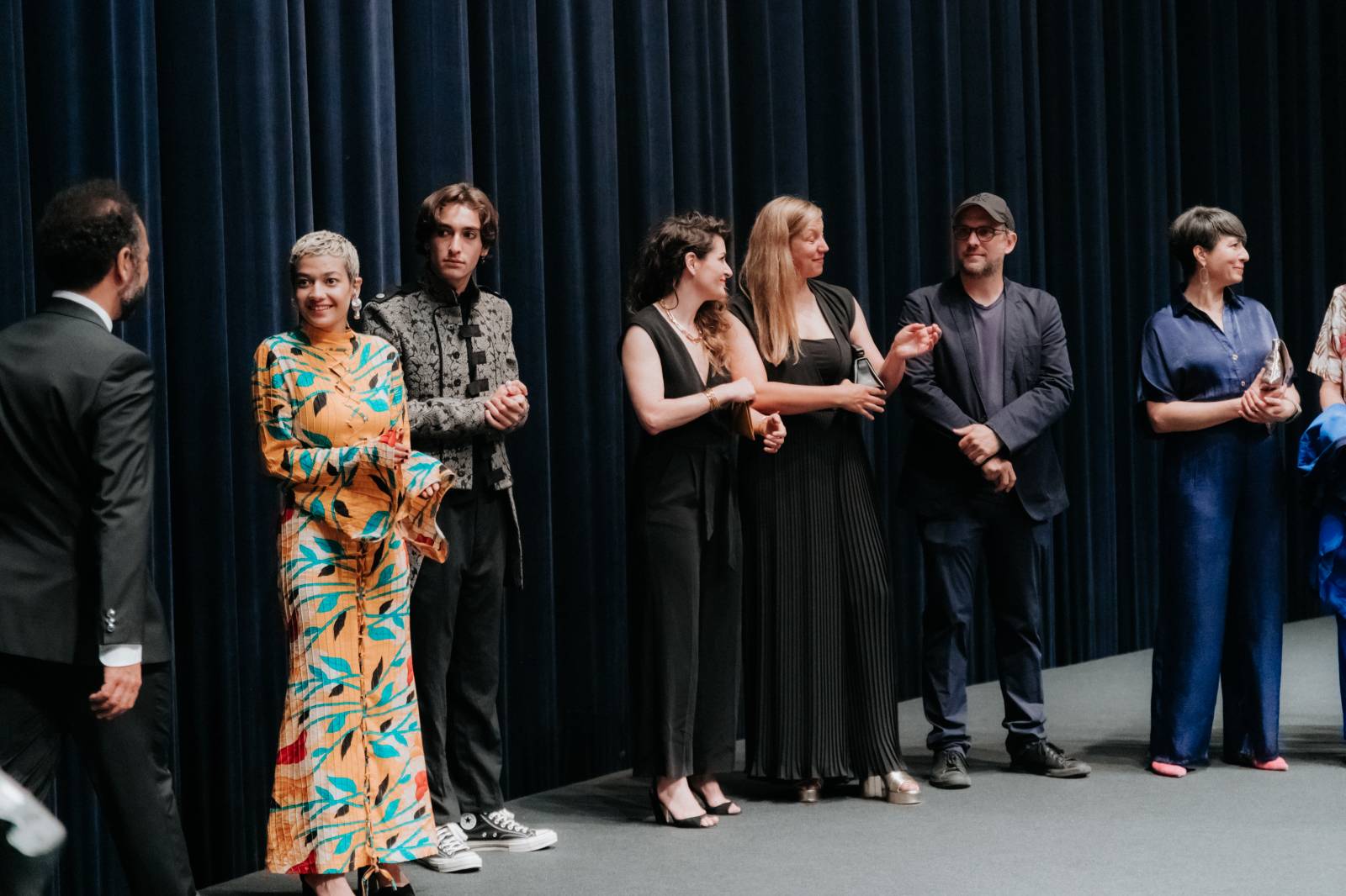 Filmový festival v Karlových Varech pokračuje. Přivezl Teu Sofii, Emmu Smetanu s Jordanem Hajem i NobodyListen