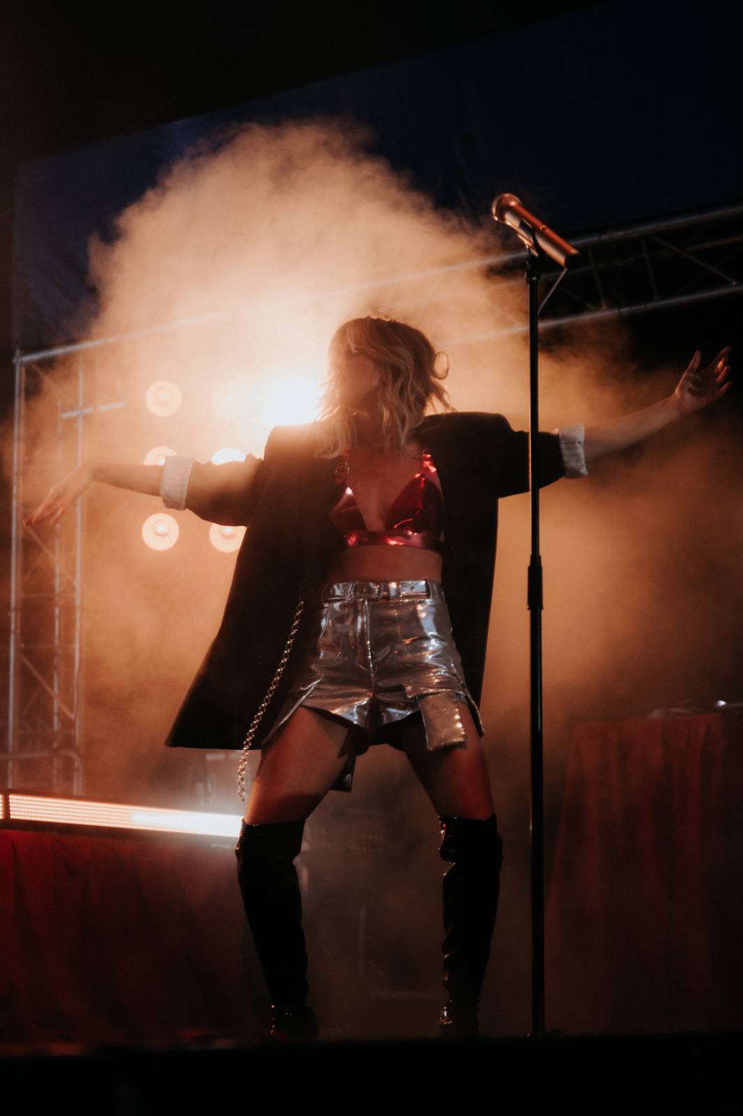 Filmový festival v Karlových Varech pokračuje. Přivezl Teu Sofii, Emmu Smetanu s Jordanem Hajem i NobodyListen