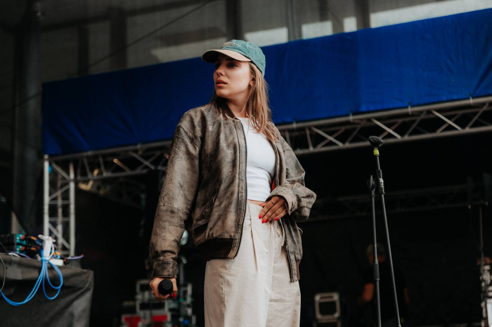 Filmový festival v Karlových Varech pokračuje. Přivezl Teu Sofii, Emmu Smetanu s Jordanem Hajem i NobodyListen