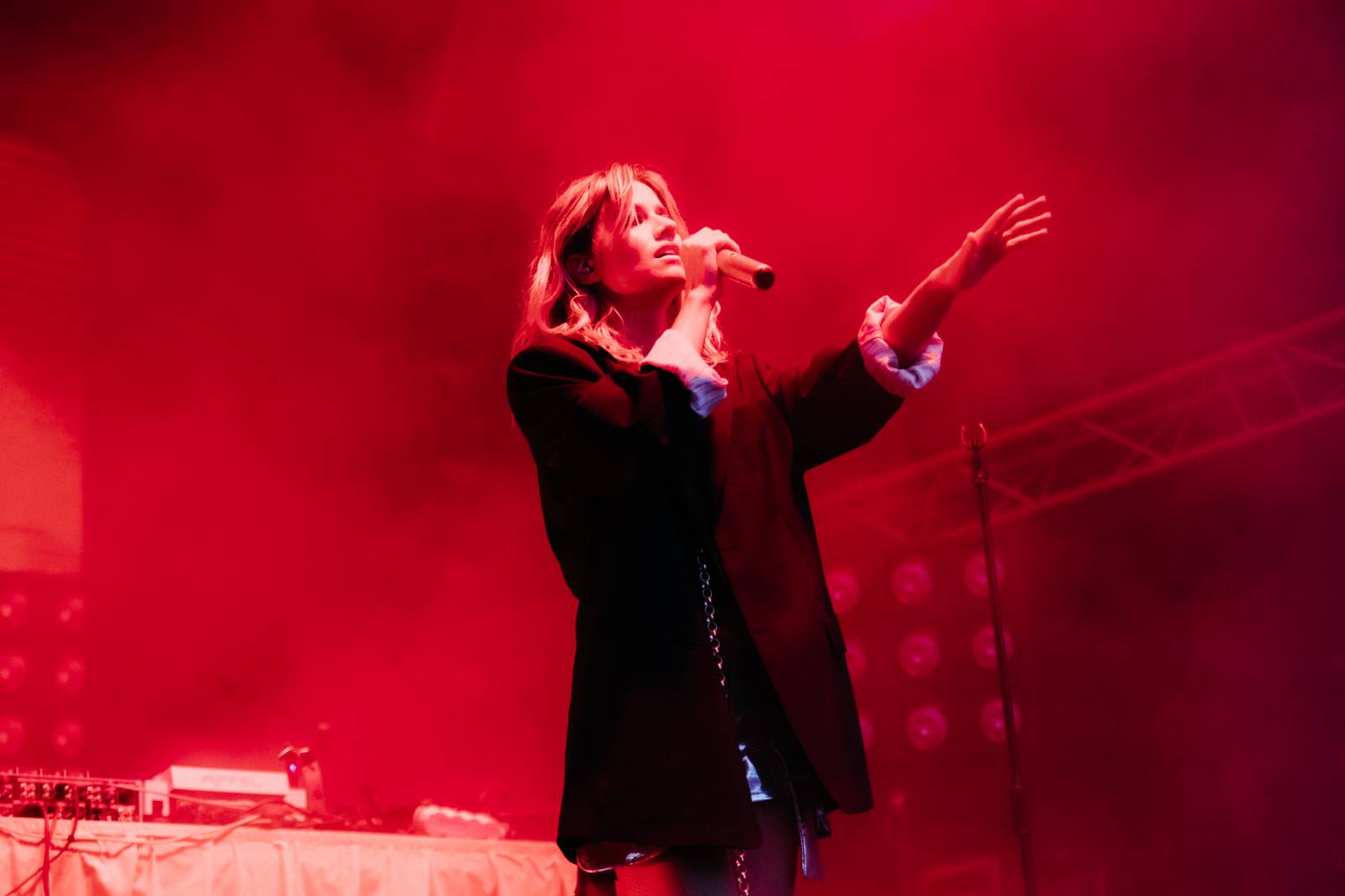 Filmový festival v Karlových Varech pokračuje. Přivezl Teu Sofii, Emmu Smetanu s Jordanem Hajem i NobodyListen