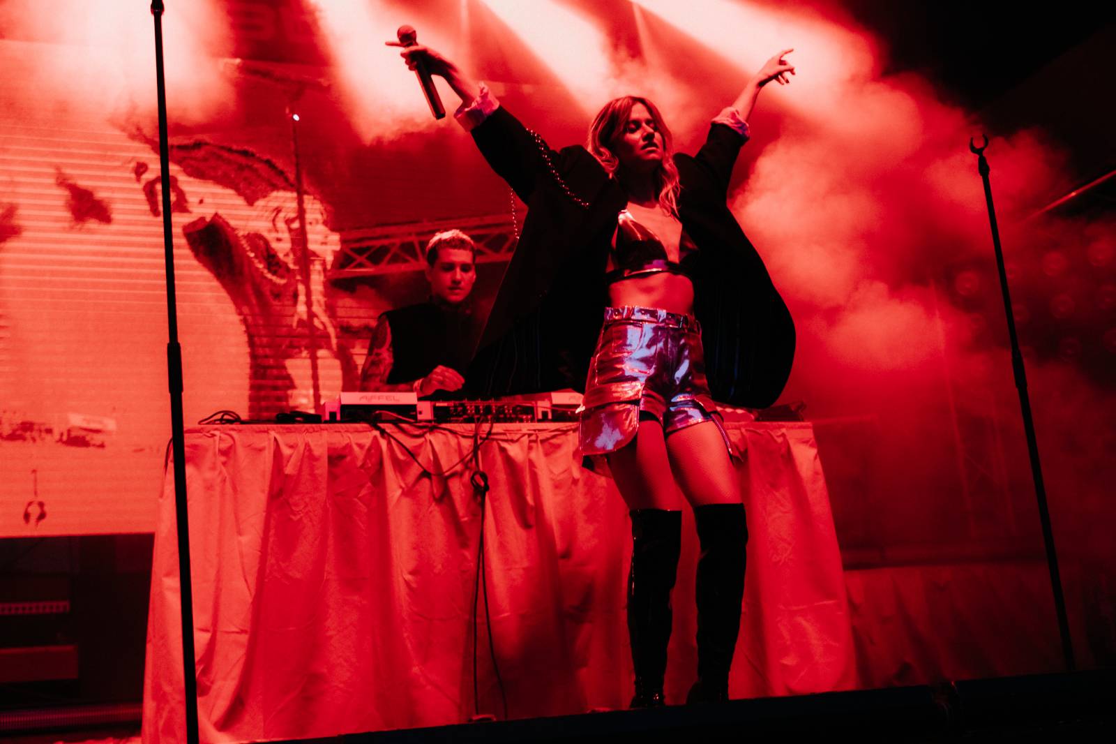 Filmový festival v Karlových Varech pokračuje. Přivezl Teu Sofii, Emmu Smetanu s Jordanem Hajem i NobodyListen