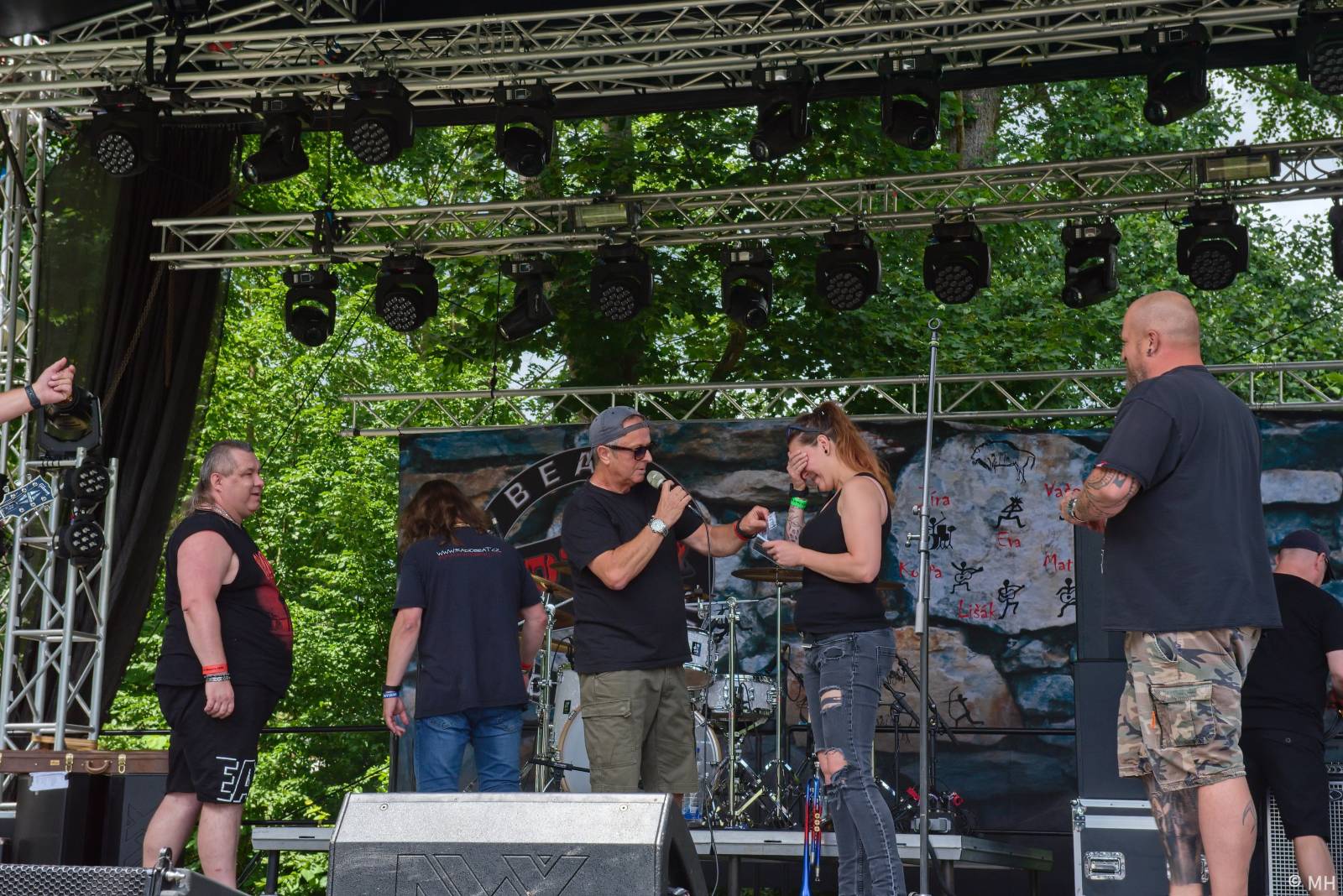 Rock for JK Manětín uzavřel Trautenberk, punkáče bavili SPS a publikum rozdováděla i Vypsaná fiXa 