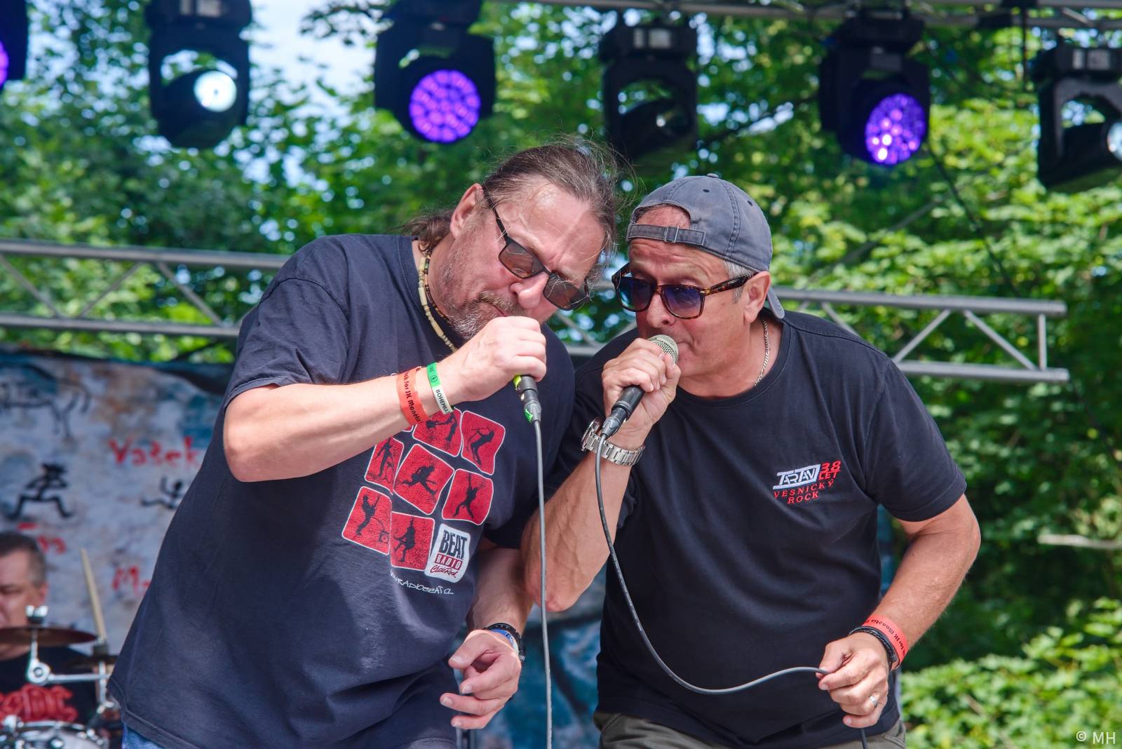 Rock for JK Manětín uzavřel Trautenberk, punkáče bavili SPS a publikum rozdováděla i Vypsaná fiXa 