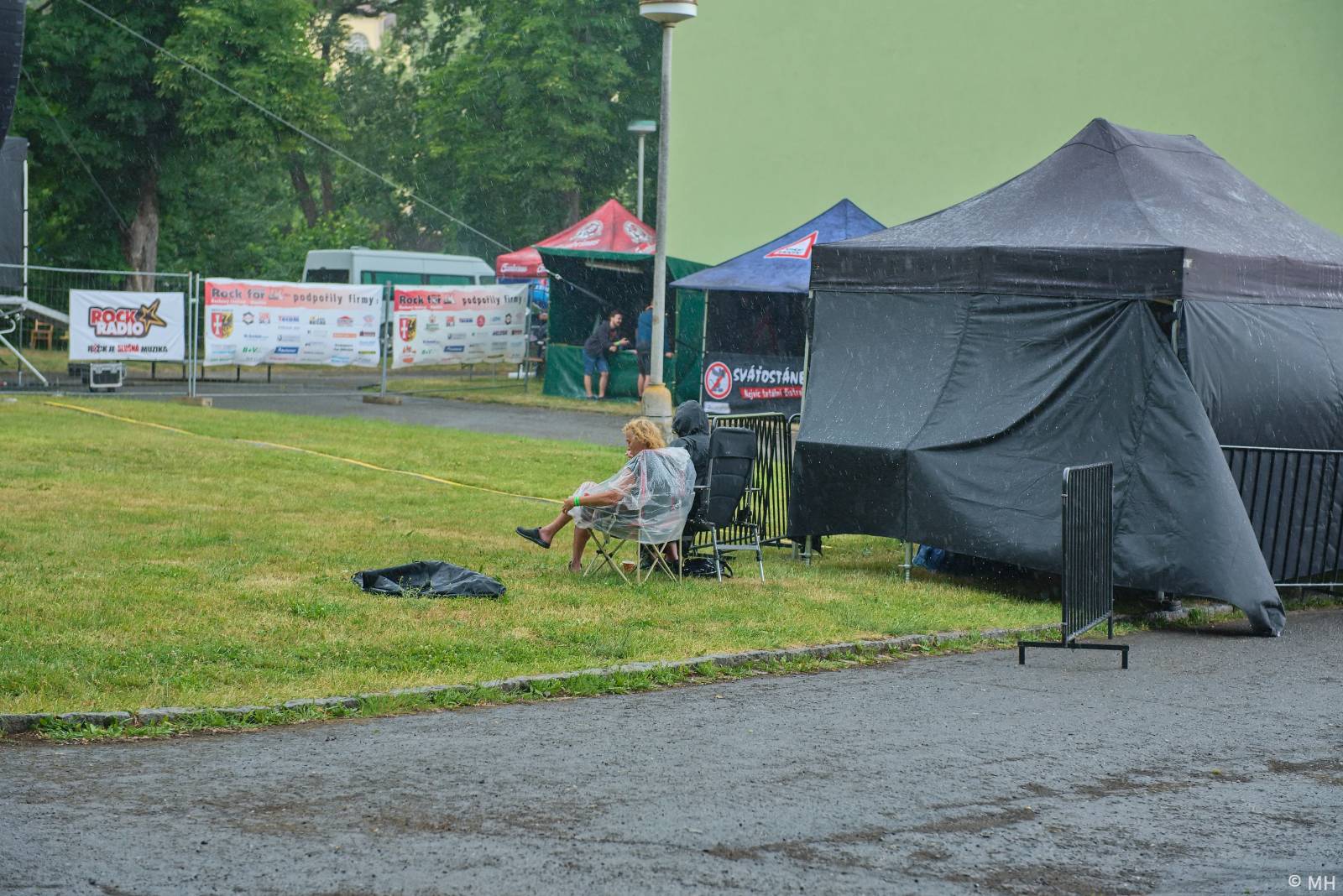 Rock for JK Manětín uzavřel Trautenberk, punkáče bavili SPS a publikum rozdováděla i Vypsaná fiXa 