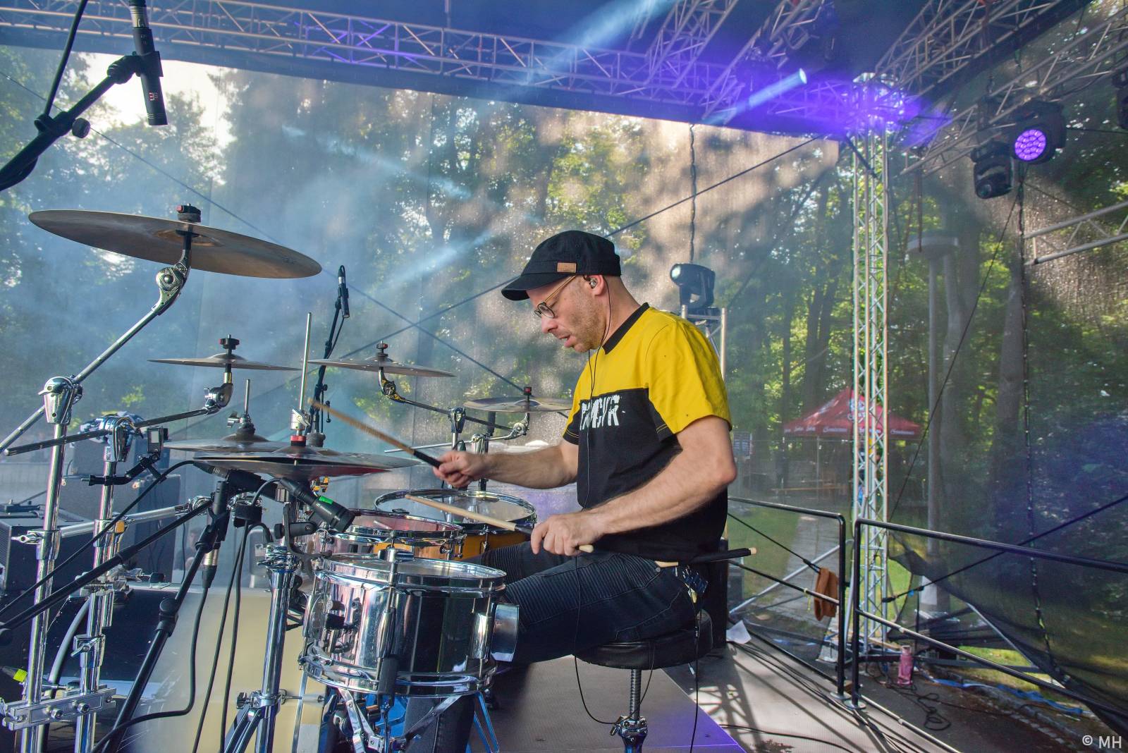 Rock for JK Manětín uzavřel Trautenberk, punkáče bavili SPS a publikum rozdováděla i Vypsaná fiXa 