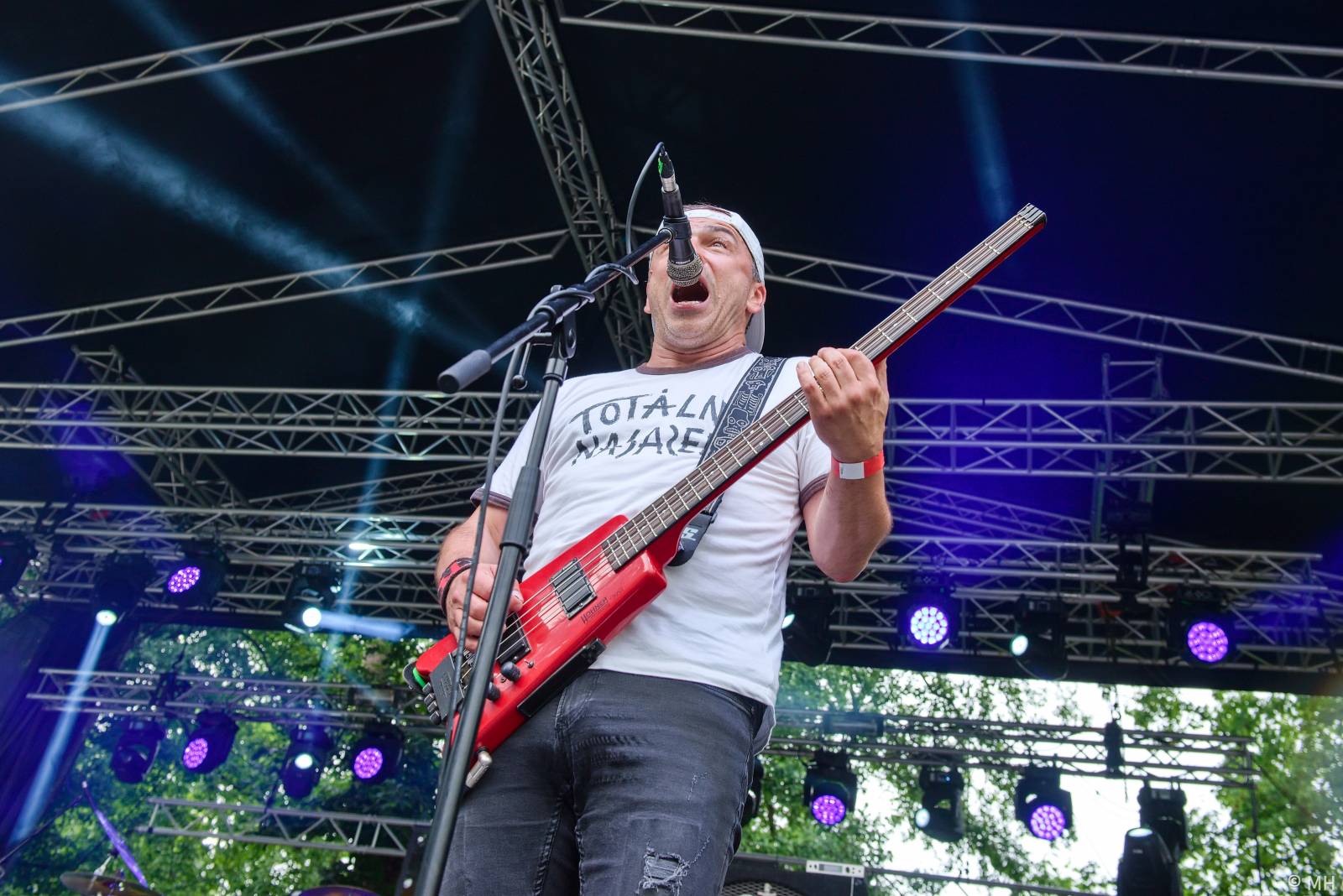 Rock for JK Manětín uzavřel Trautenberk, punkáče bavili SPS a publikum rozdováděla i Vypsaná fiXa 