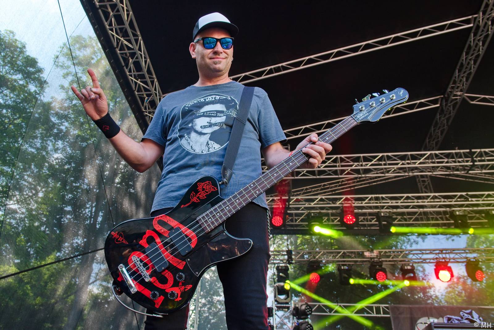 Rock for JK Manětín uzavřel Trautenberk, punkáče bavili SPS a publikum rozdováděla i Vypsaná fiXa 