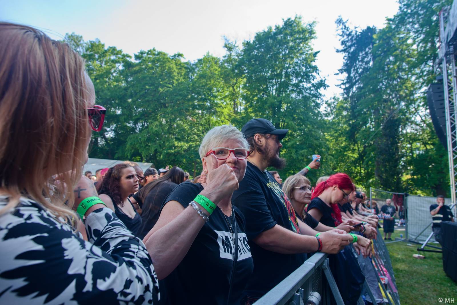 Rock for JK Manětín uzavřel Trautenberk, punkáče bavili SPS a publikum rozdováděla i Vypsaná fiXa 