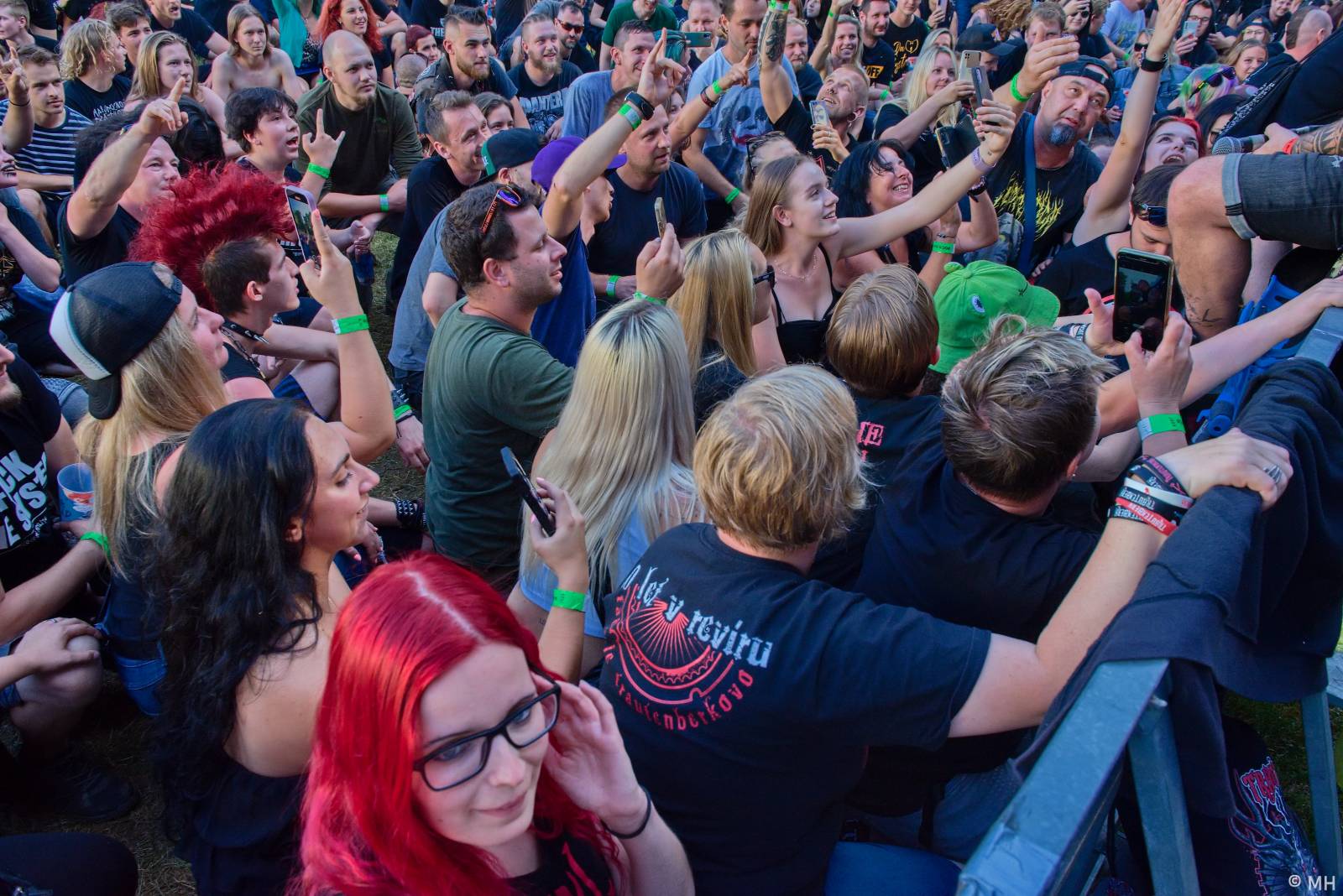 Rock for JK Manětín uzavřel Trautenberk, punkáče bavili SPS a publikum rozdováděla i Vypsaná fiXa 