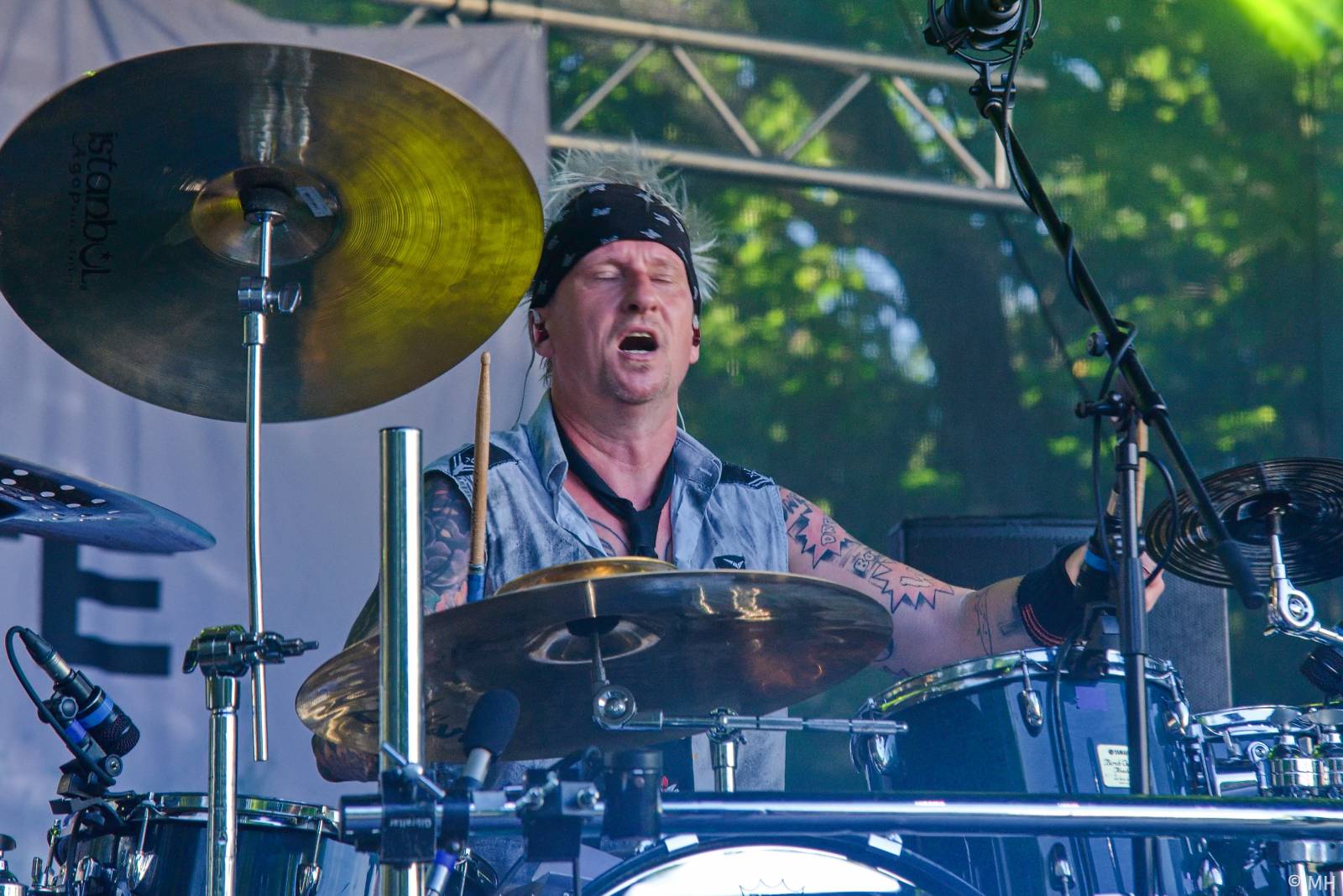 Rock for JK Manětín uzavřel Trautenberk, punkáče bavili SPS a publikum rozdováděla i Vypsaná fiXa 