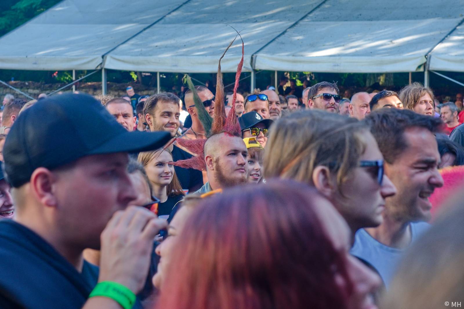 Rock for JK Manětín uzavřel Trautenberk, punkáče bavili SPS a publikum rozdováděla i Vypsaná fiXa 