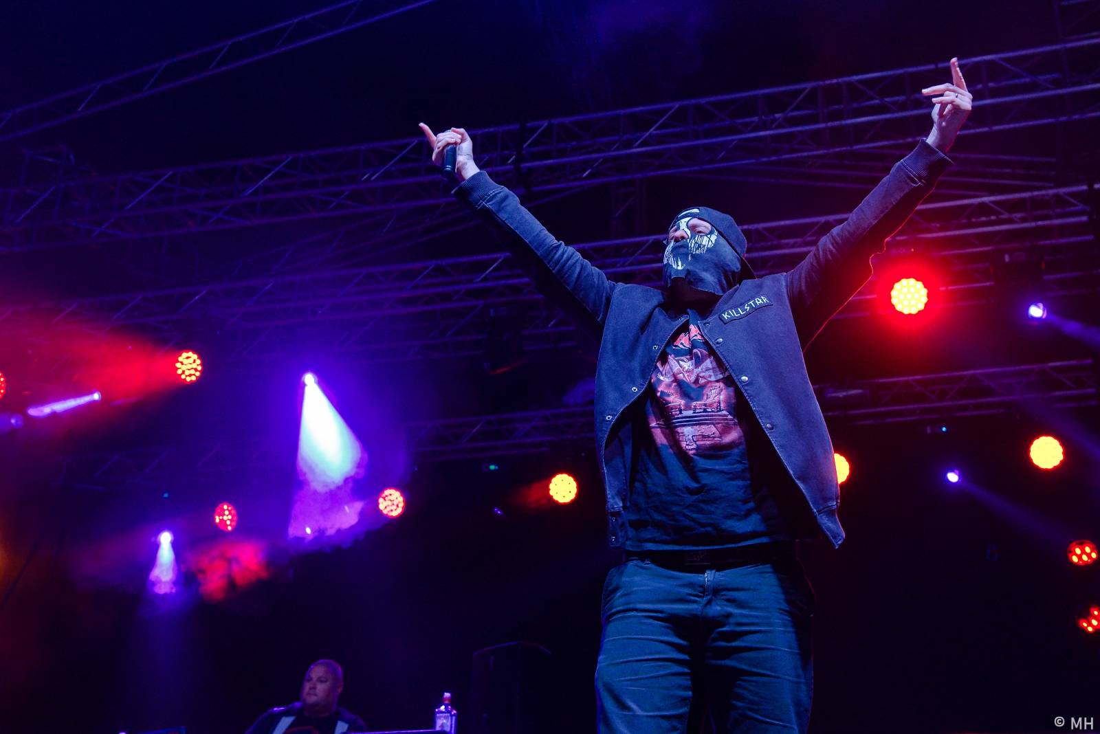 Rock for JK Manětín uzavřel Trautenberk, punkáče bavili SPS a publikum rozdováděla i Vypsaná fiXa 