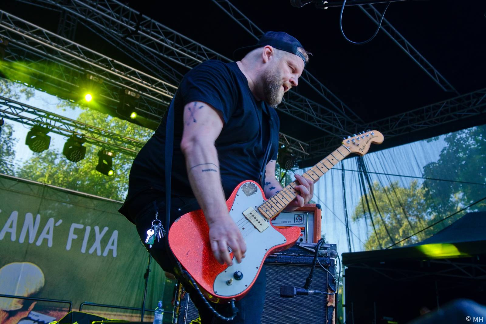 Rock for JK Manětín uzavřel Trautenberk, punkáče bavili SPS a publikum rozdováděla i Vypsaná fiXa 