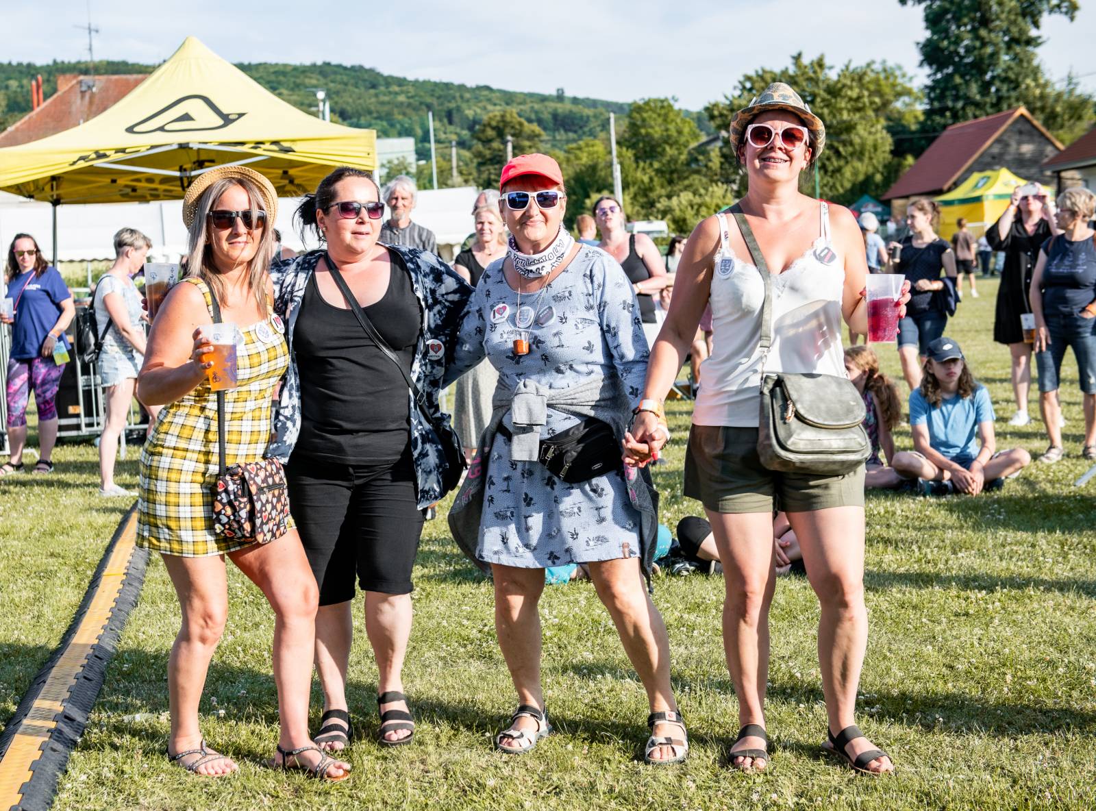 Lhoty a Lehoty se sjely na jižní Moravě, první den je oslnila Kateřina Marie Tichá