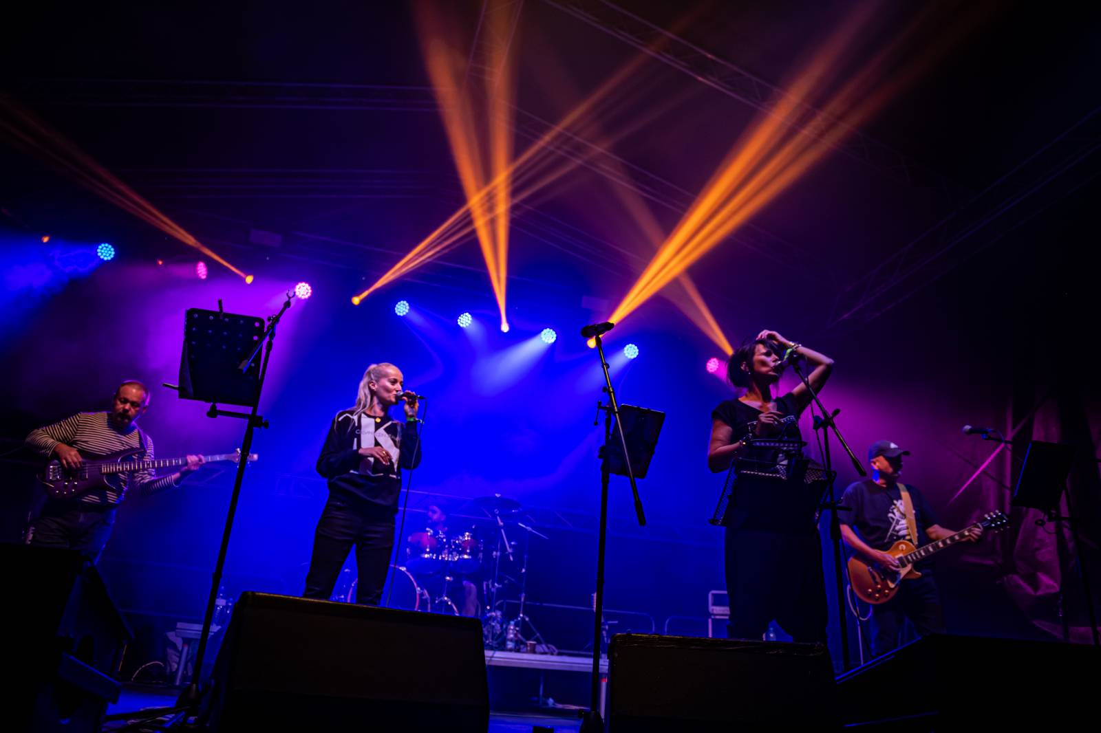 Lhoty a Lehoty se sjely na jižní Moravě, první den je oslnila Kateřina Marie Tichá