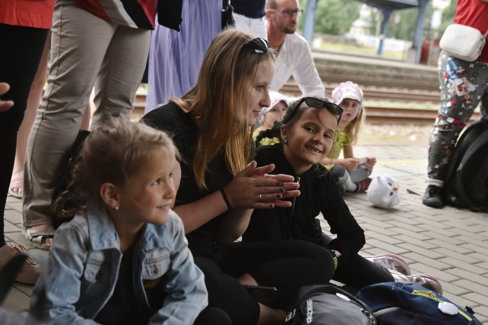 Civilní Obrana odehrála během jediného dne šest koncertů, na všechny jela vlakem