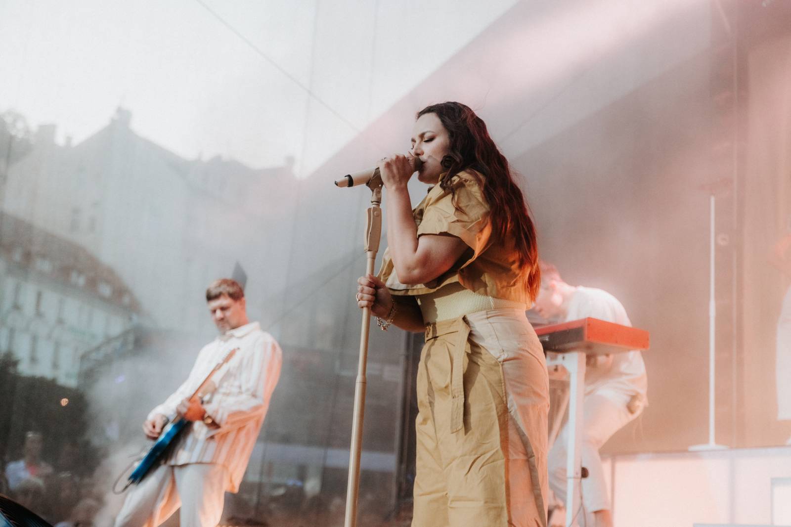 Ewa Farna rozhýbala Mattoni Life Bar v Karlových Varech