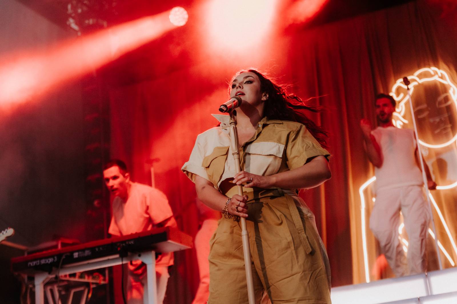 Ewa Farna rozhýbala Mattoni Life Bar v Karlových Varech