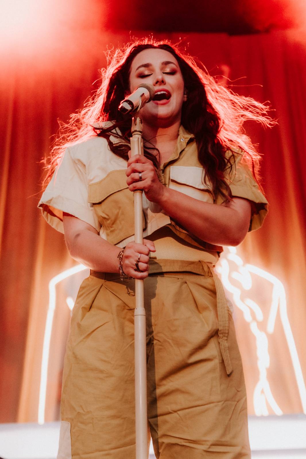 Ewa Farna rozhýbala Mattoni Life Bar v Karlových Varech