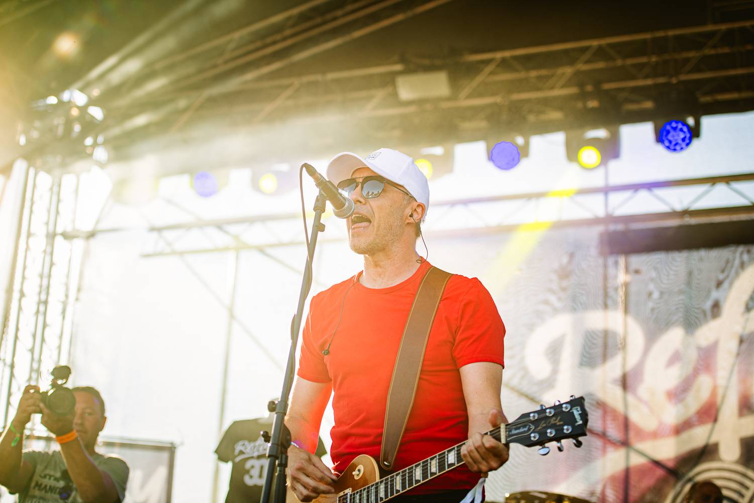 Druhý den Sjezdu Lhot a Lehot: Sebastian si přivezl ohně, bavili i Fleret, Reflexy a Křídla