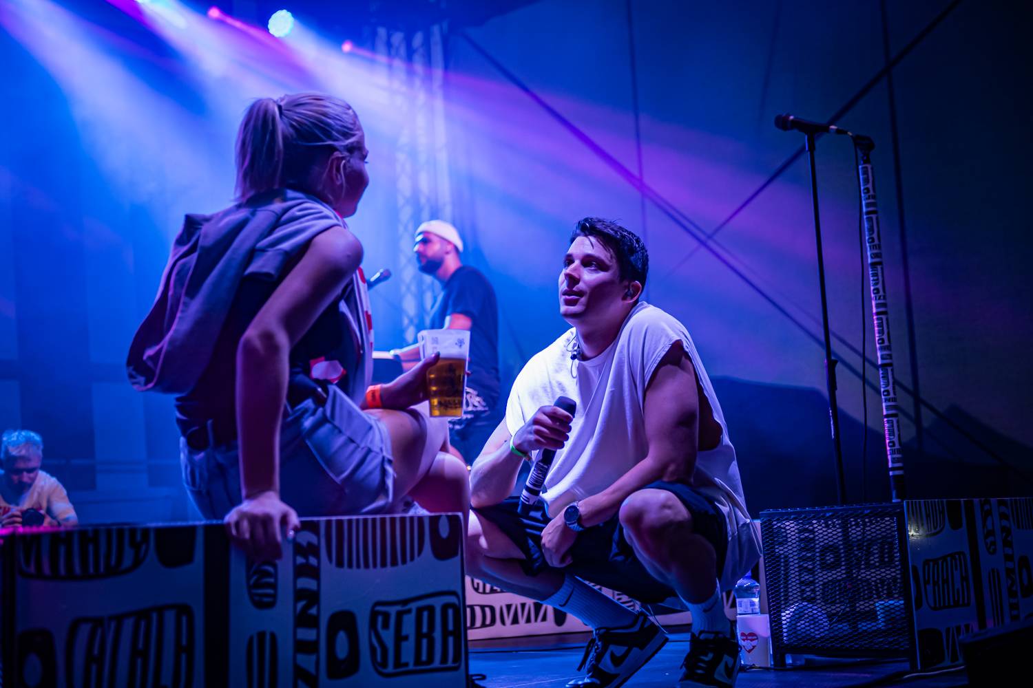 Druhý den Sjezdu Lhot a Lehot: Sebastian si přivezl ohně, bavili i Fleret, Reflexy a Křídla