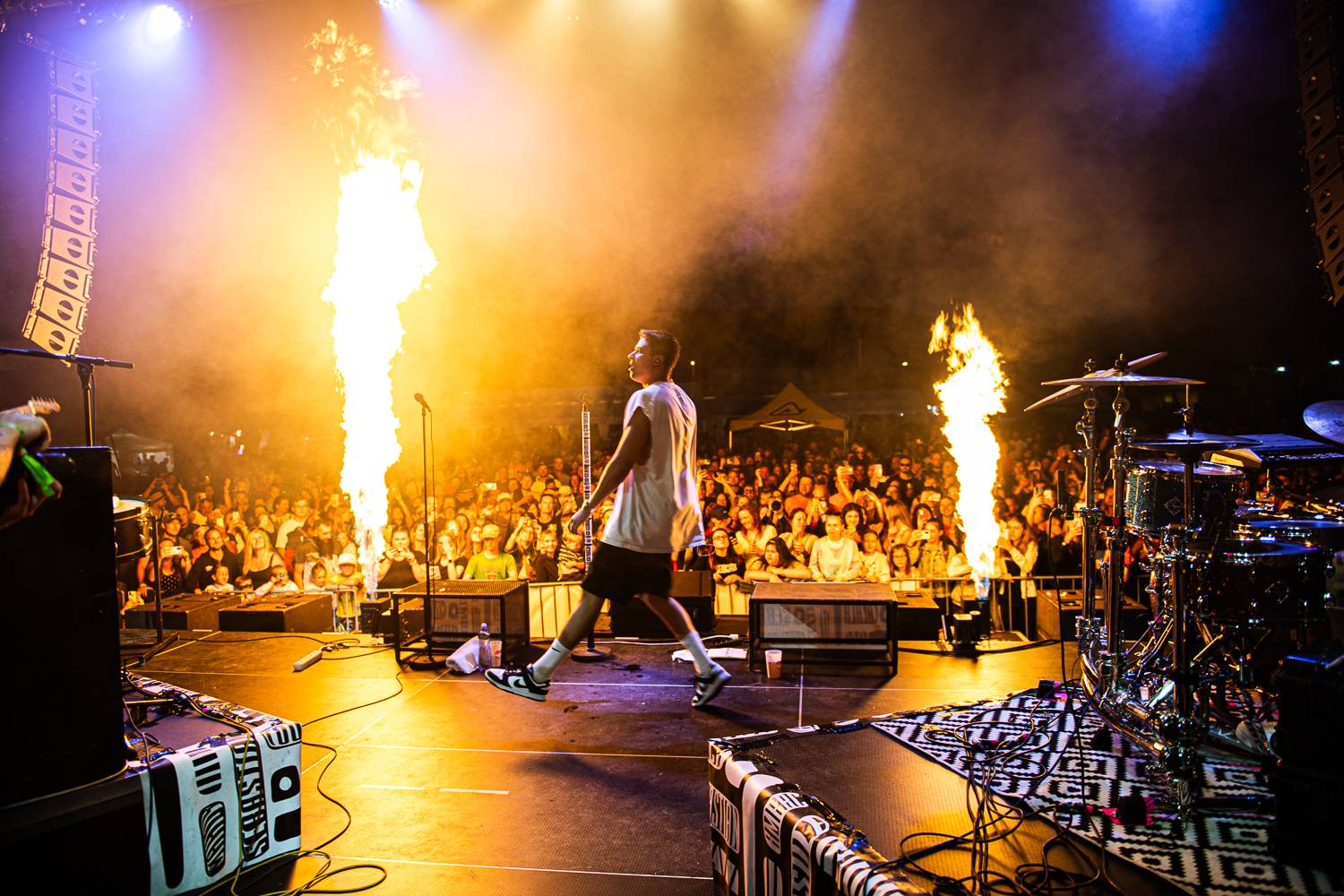 Druhý den Sjezdu Lhot a Lehot: Sebastian si přivezl ohně, bavili i Fleret, Reflexy a Křídla