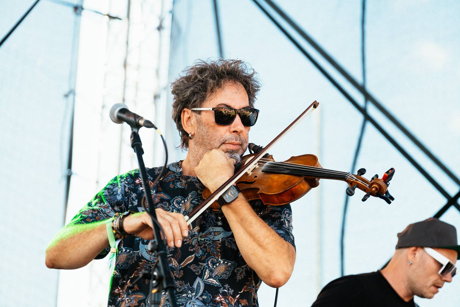 Druhý den Sjezdu Lhot a Lehot: Sebastian si přivezl ohně, bavili i Fleret, Reflexy a Křídla