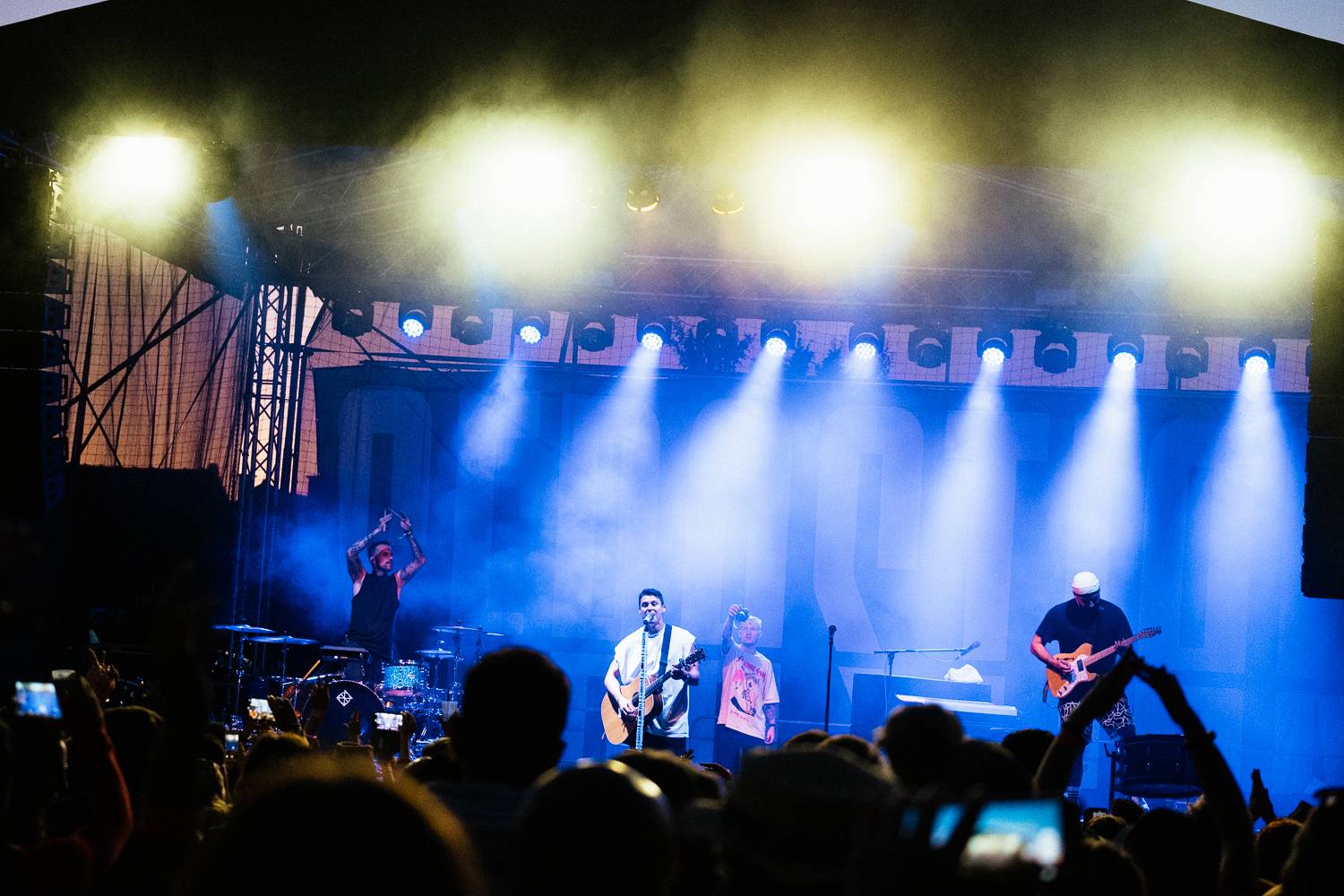 Druhý den Sjezdu Lhot a Lehot: Sebastian si přivezl ohně, bavili i Fleret, Reflexy a Křídla