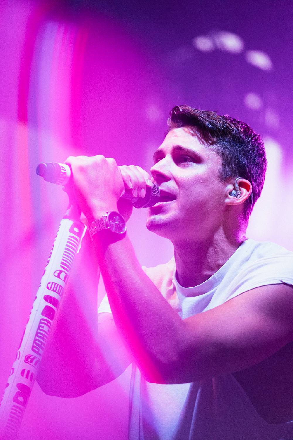 Druhý den Sjezdu Lhot a Lehot: Sebastian si přivezl ohně, bavili i Fleret, Reflexy a Křídla