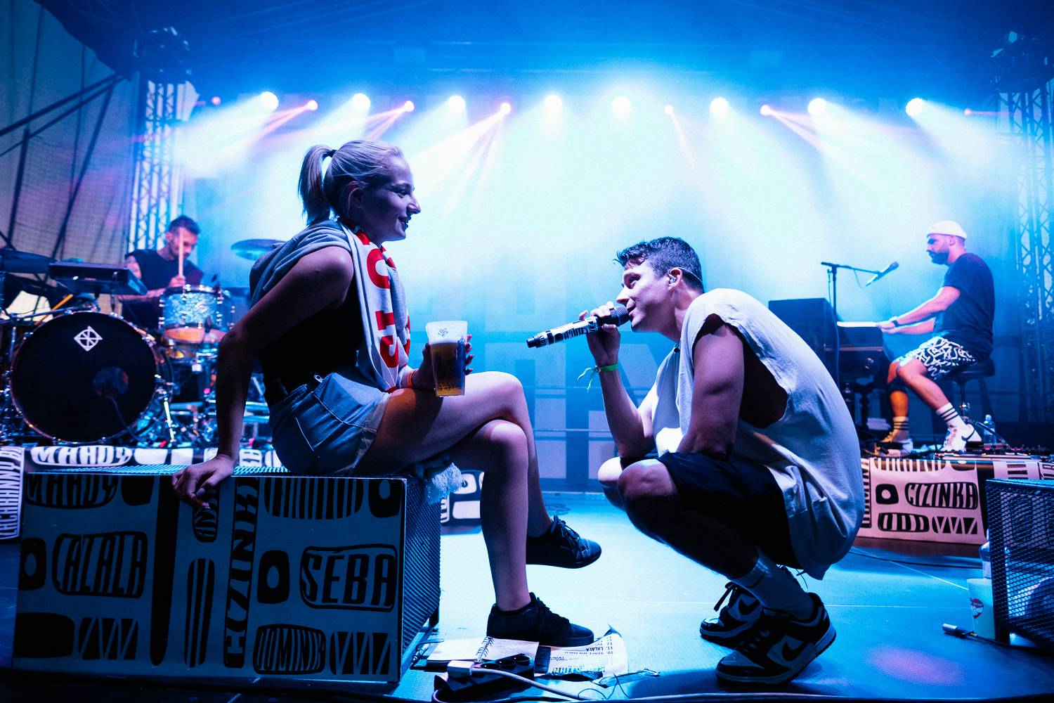 Druhý den Sjezdu Lhot a Lehot: Sebastian si přivezl ohně, bavili i Fleret, Reflexy a Křídla