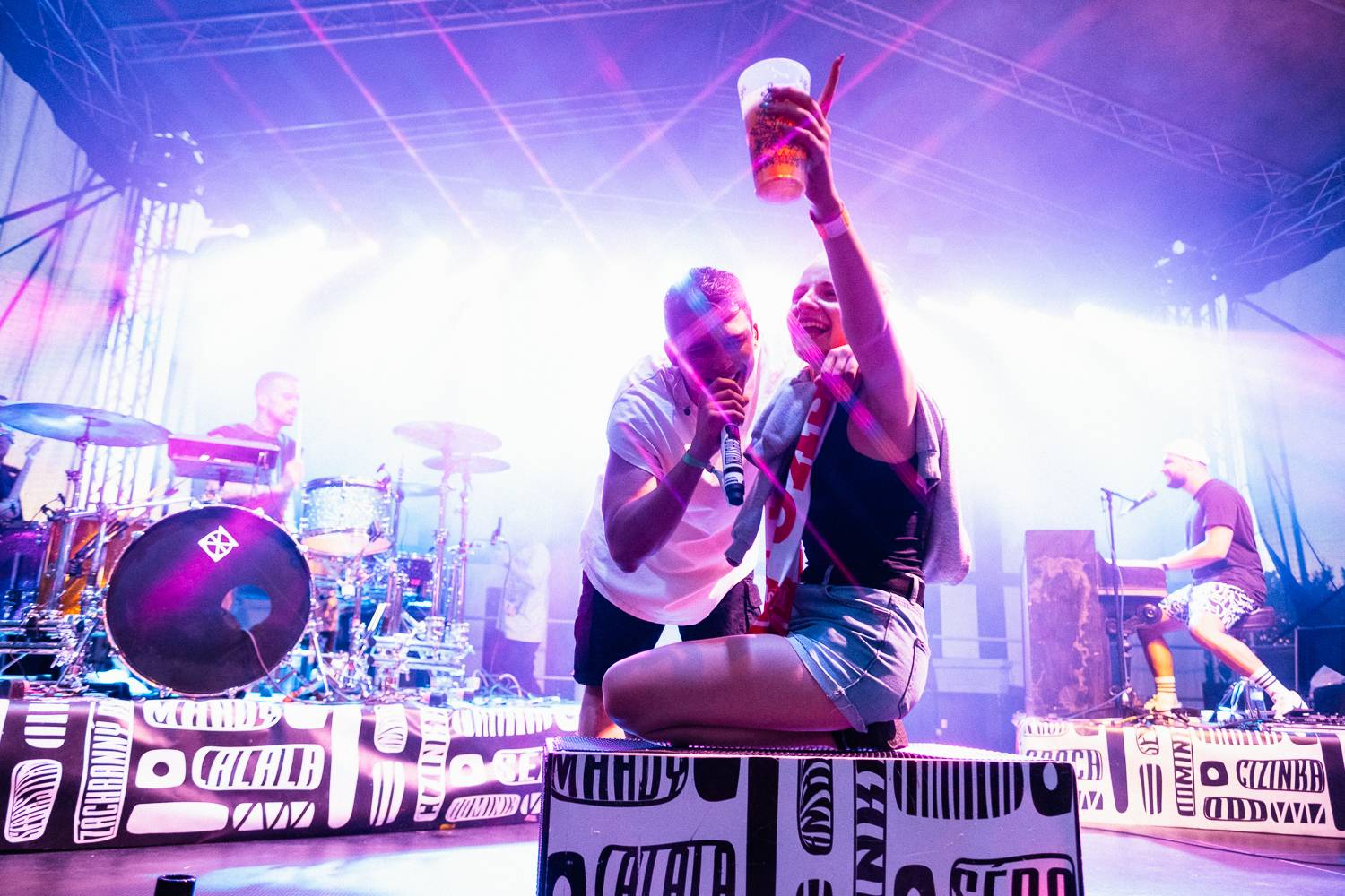 Druhý den Sjezdu Lhot a Lehot: Sebastian si přivezl ohně, bavili i Fleret, Reflexy a Křídla