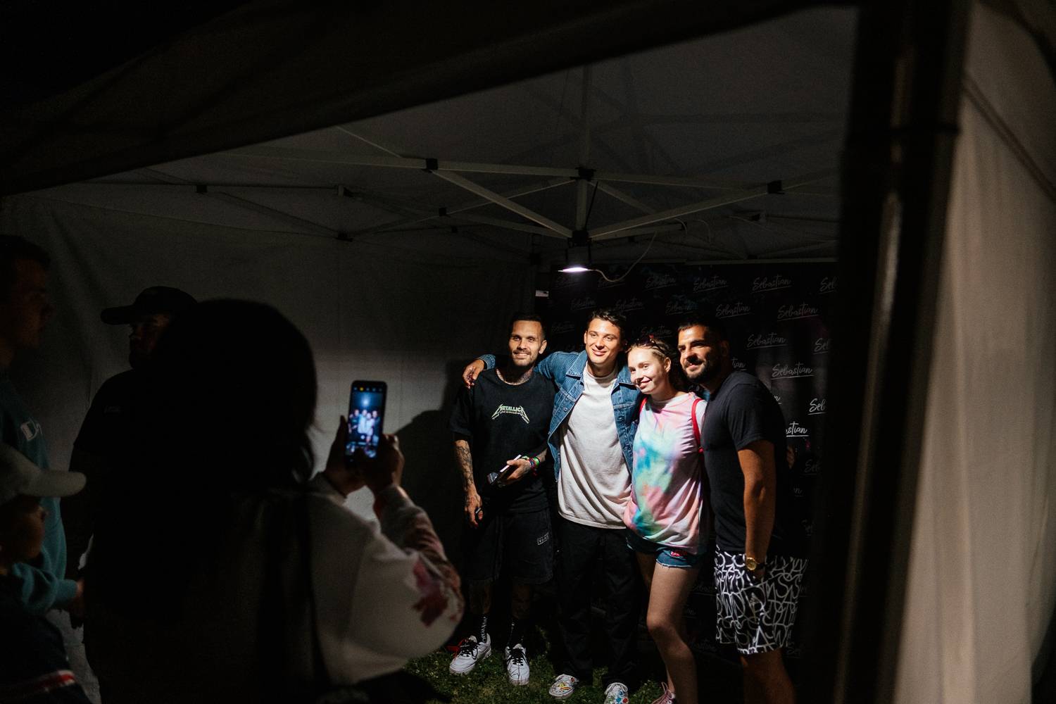 Druhý den Sjezdu Lhot a Lehot: Sebastian si přivezl ohně, bavili i Fleret, Reflexy a Křídla