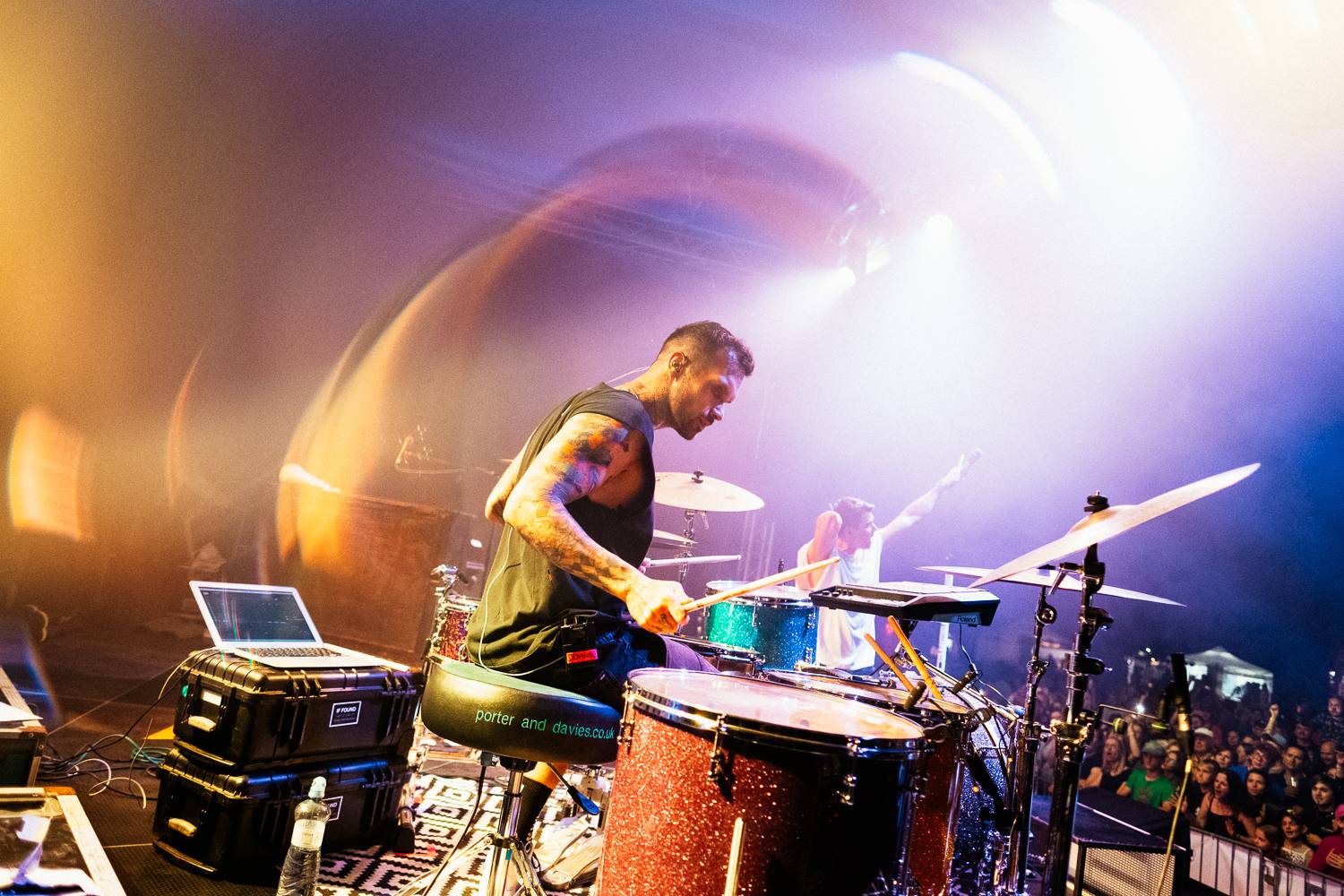 Druhý den Sjezdu Lhot a Lehot: Sebastian si přivezl ohně, bavili i Fleret, Reflexy a Křídla