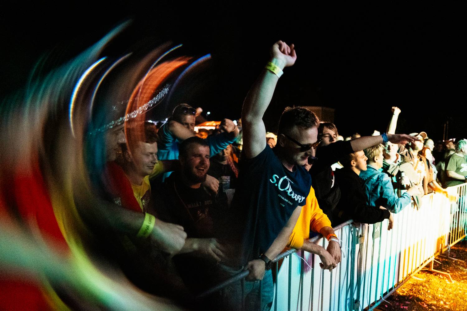 Druhý den Sjezdu Lhot a Lehot: Sebastian si přivezl ohně, bavili i Fleret, Reflexy a Křídla