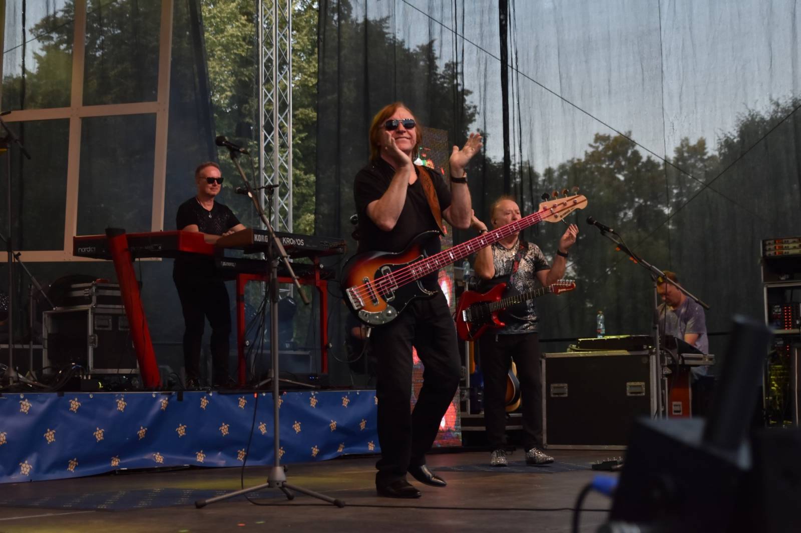 Olympic a jeho vlak, co nikdy nestaví, dorazil do Plzně. Za Plazou odehrál své největší hity