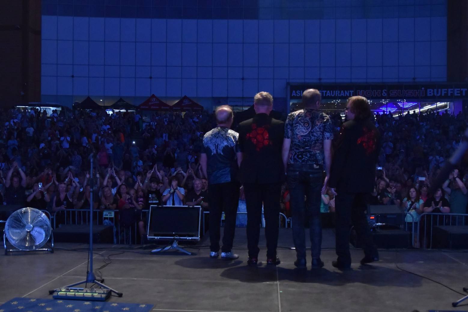 Olympic a jeho vlak, co nikdy nestaví, dorazil do Plzně. Za Plazou odehrál své největší hity