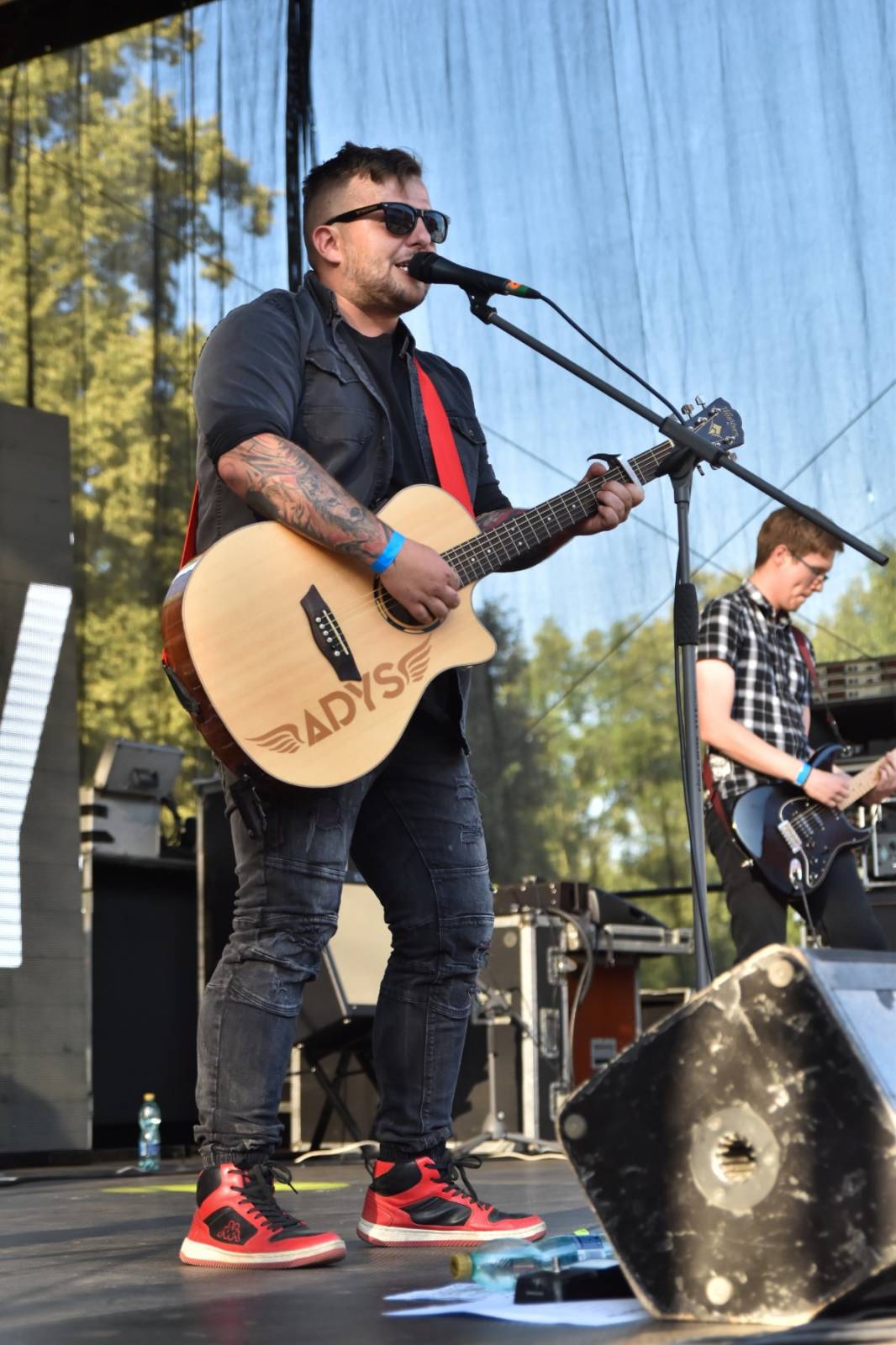 Olympic a jeho vlak, co nikdy nestaví, dorazil do Plzně. Za Plazou odehrál své největší hity