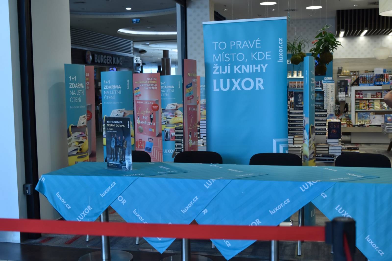 Olympic a jeho vlak, co nikdy nestaví, dorazil do Plzně. Za Plazou odehrál své největší hity