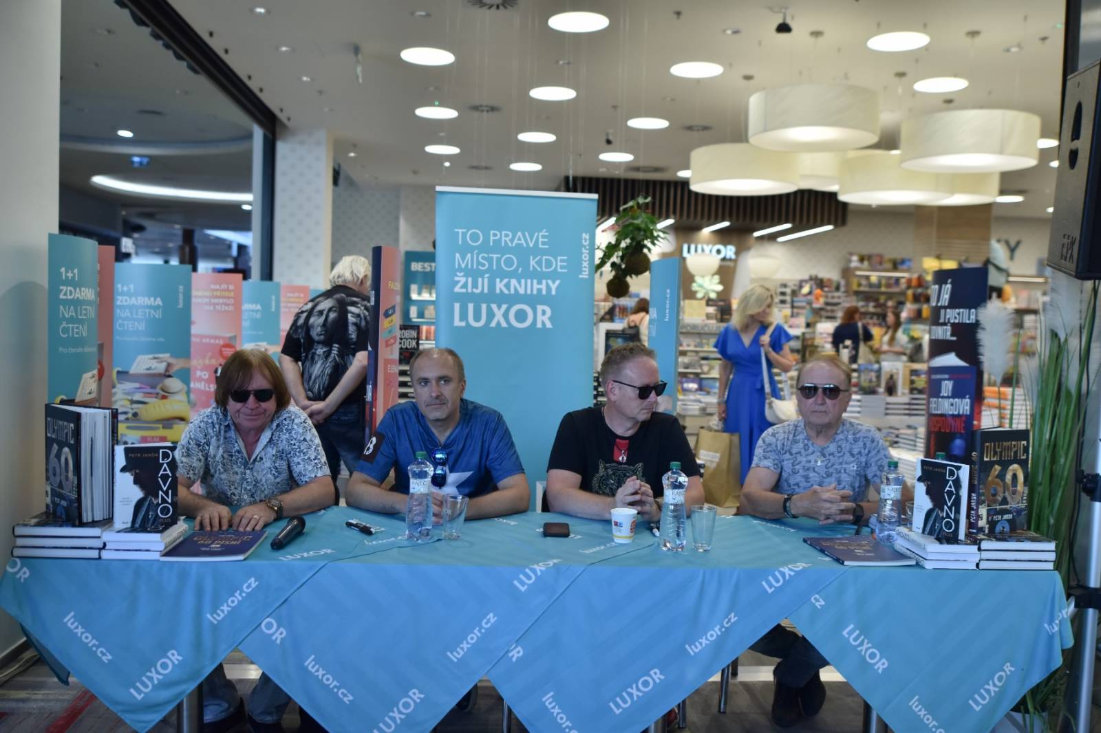 Olympic a jeho vlak, co nikdy nestaví, dorazil do Plzně. Za Plazou odehrál své největší hity