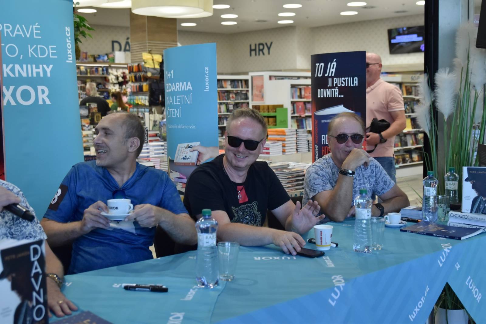 Olympic a jeho vlak, co nikdy nestaví, dorazil do Plzně. Za Plazou odehrál své největší hity