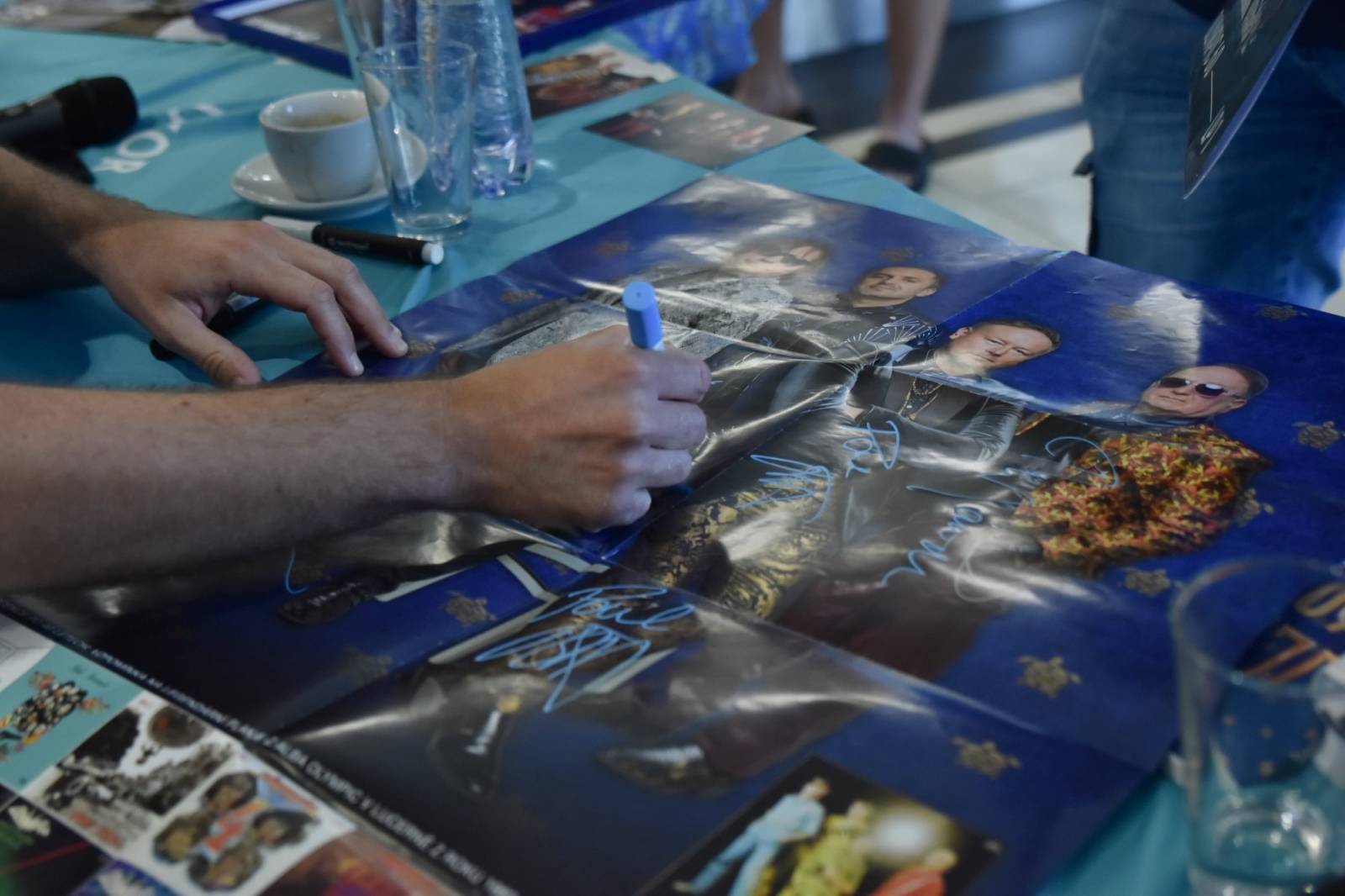 Olympic a jeho vlak, co nikdy nestaví, dorazil do Plzně. Za Plazou odehrál své největší hity