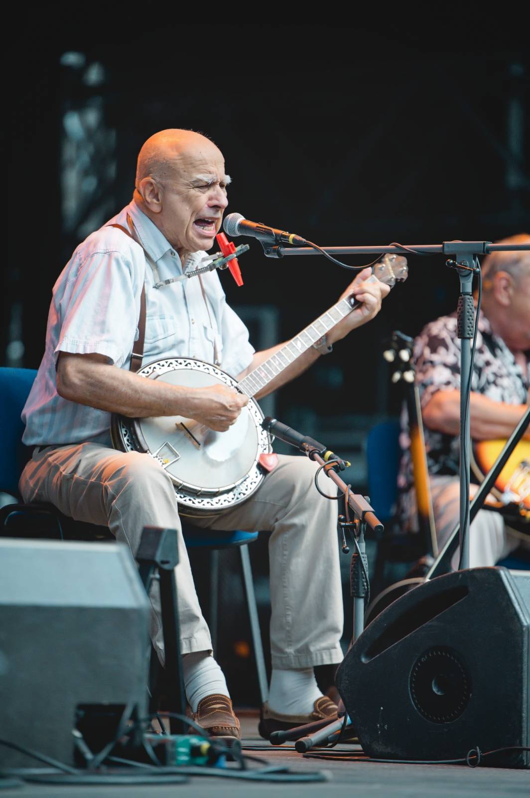 Na Vysočina festu se o zábavu staral Ivan Mládek, největší show obstarali Rybičky 48 a Mirai